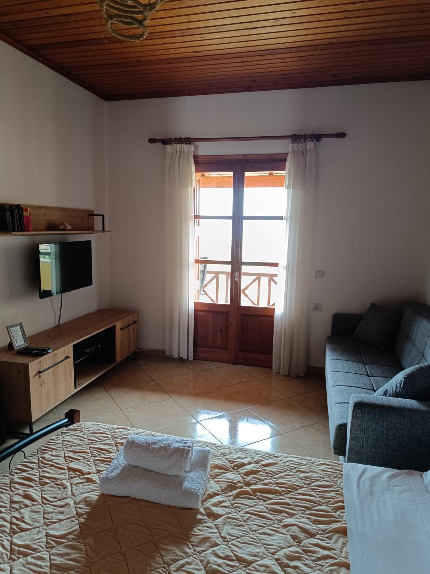 Athina Studio Apartments Kerveli Zimmer foto