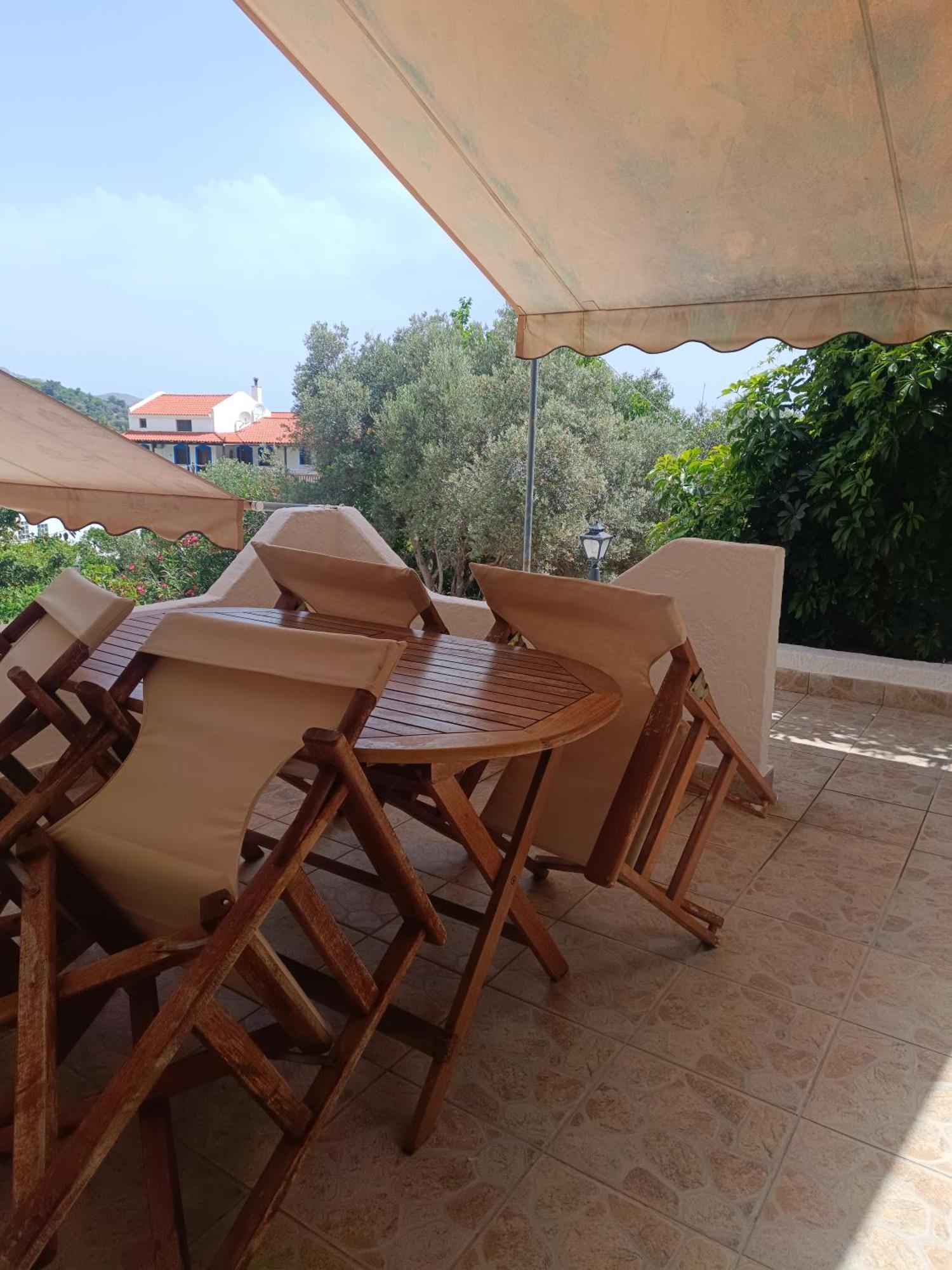 Athina Studio Apartments Kerveli Exterior foto